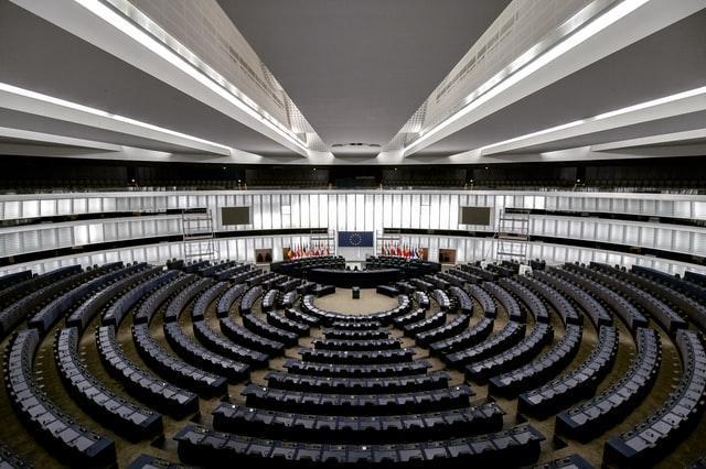 Catholic entities criticize report supporting abortion approved by the European Parliament