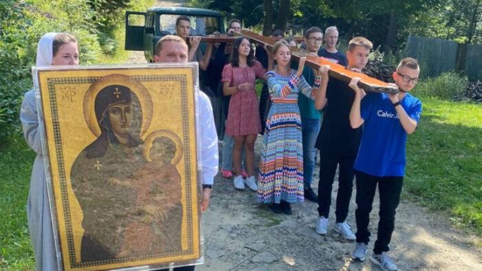 Dioceses in Poland receive pilgrimage of WYD symbols