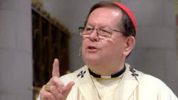 Quebec Cardinal Suspends Collective Christmas and New Year Celebrations