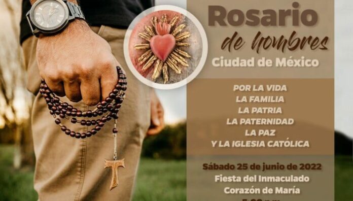 "Rosary for Men" Initiative Arrives to Mexico