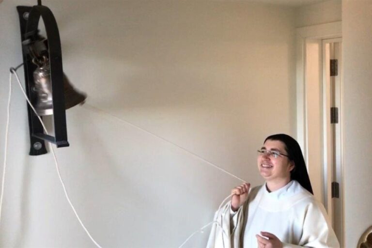 Trappist Nuns Create Online Store