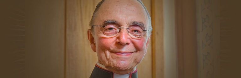 Monsignor João Scognamiglio Clá Dias commits his soul to God